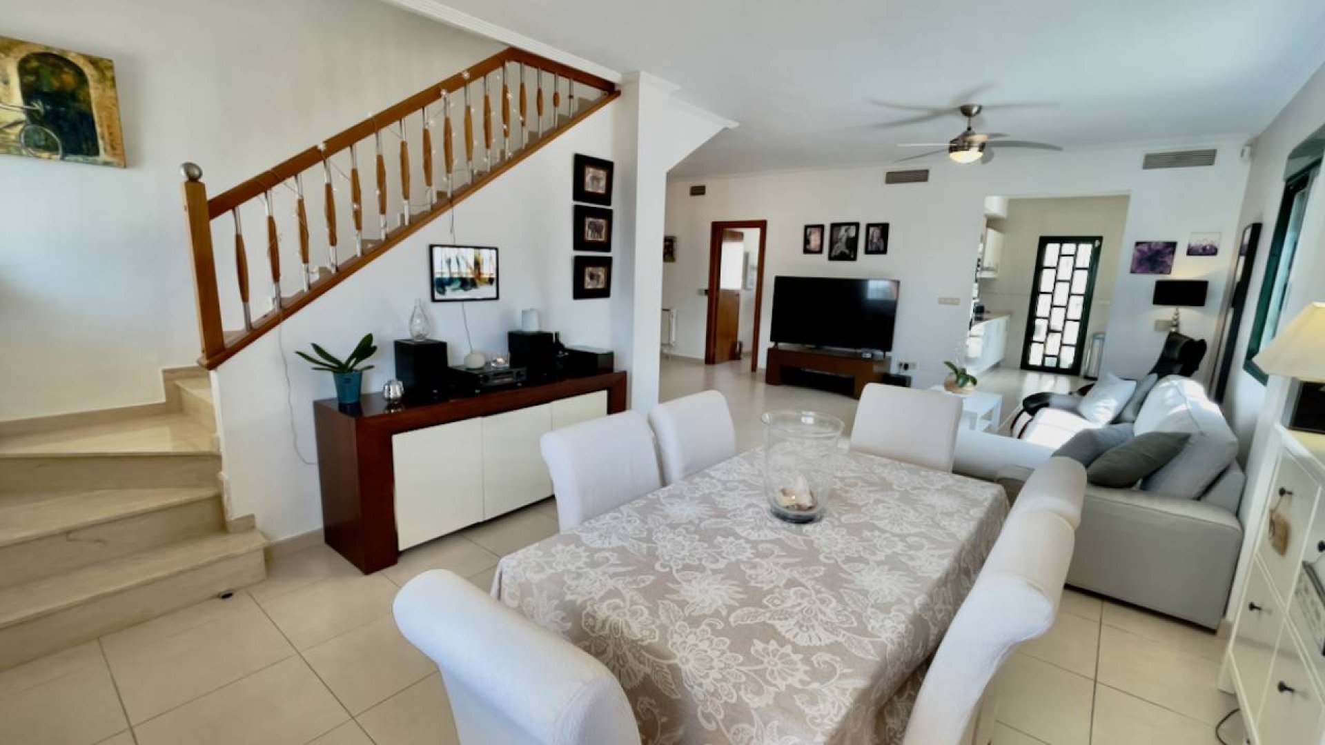 Reventa - Chalets -
Ciudad Quesada - La Fiesta