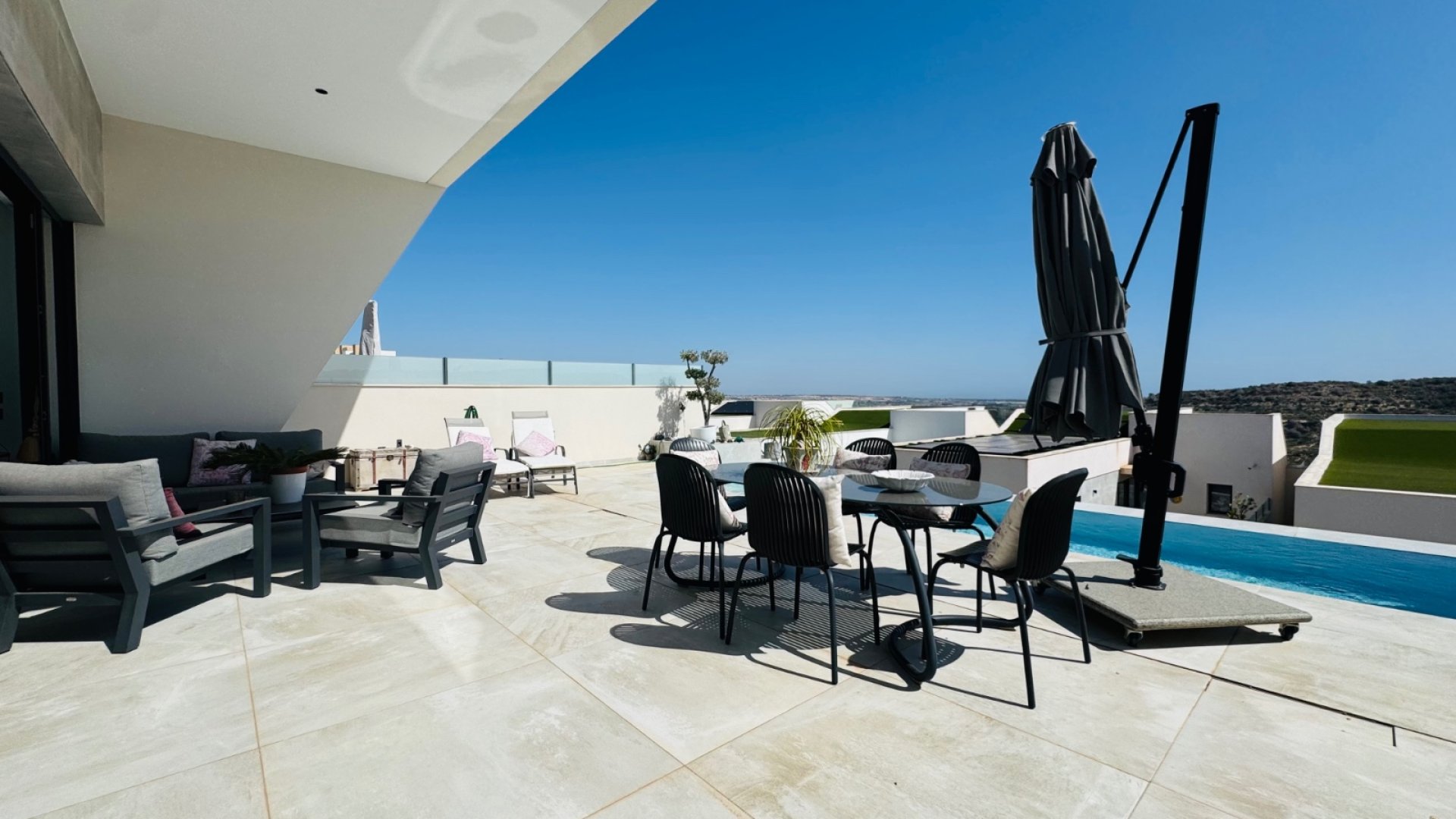 Reventa - Chalets -
Ciudad Quesada - La Fiesta