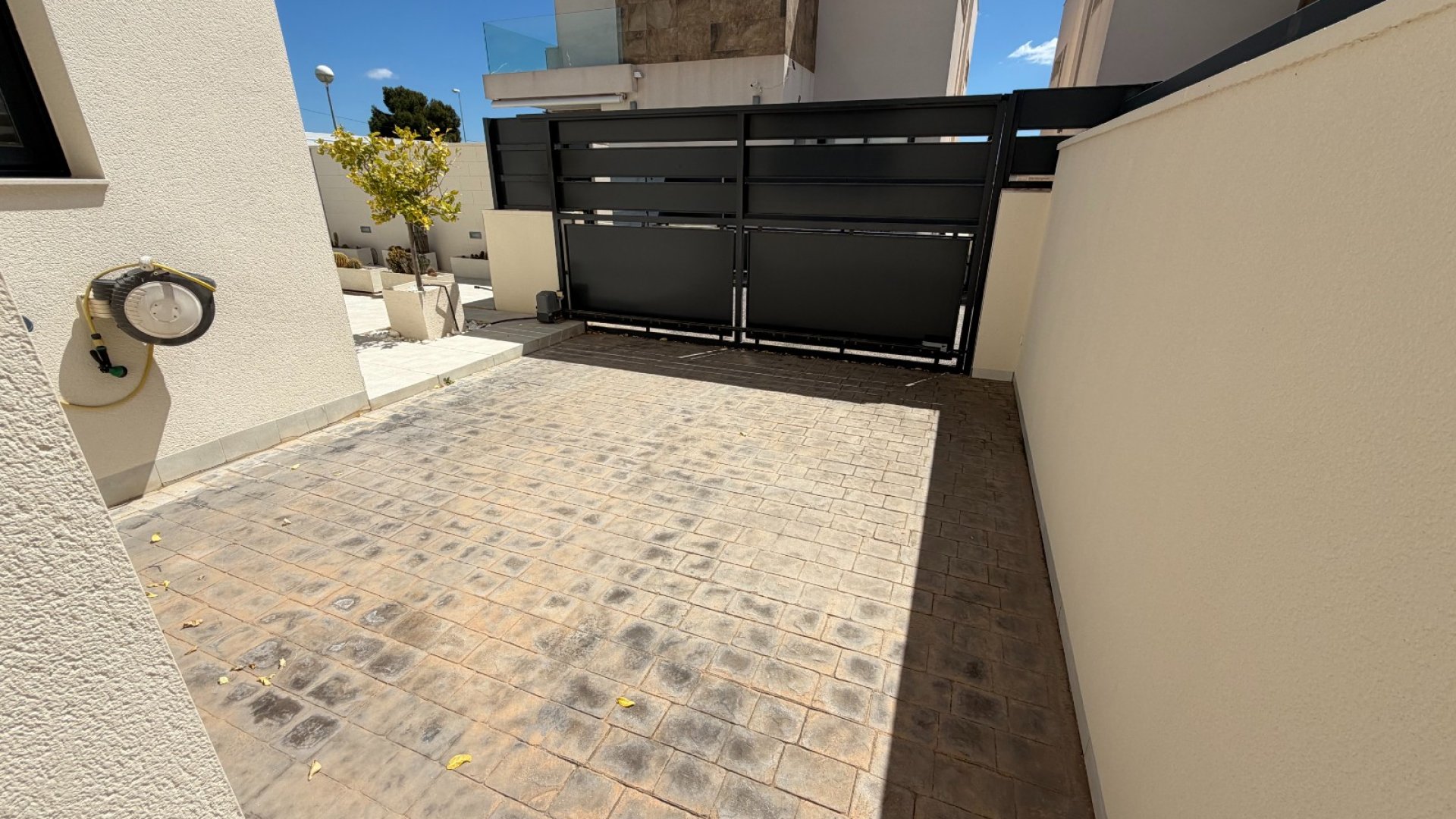 Reventa - Chalets -
Ciudad Quesada - La Laguna