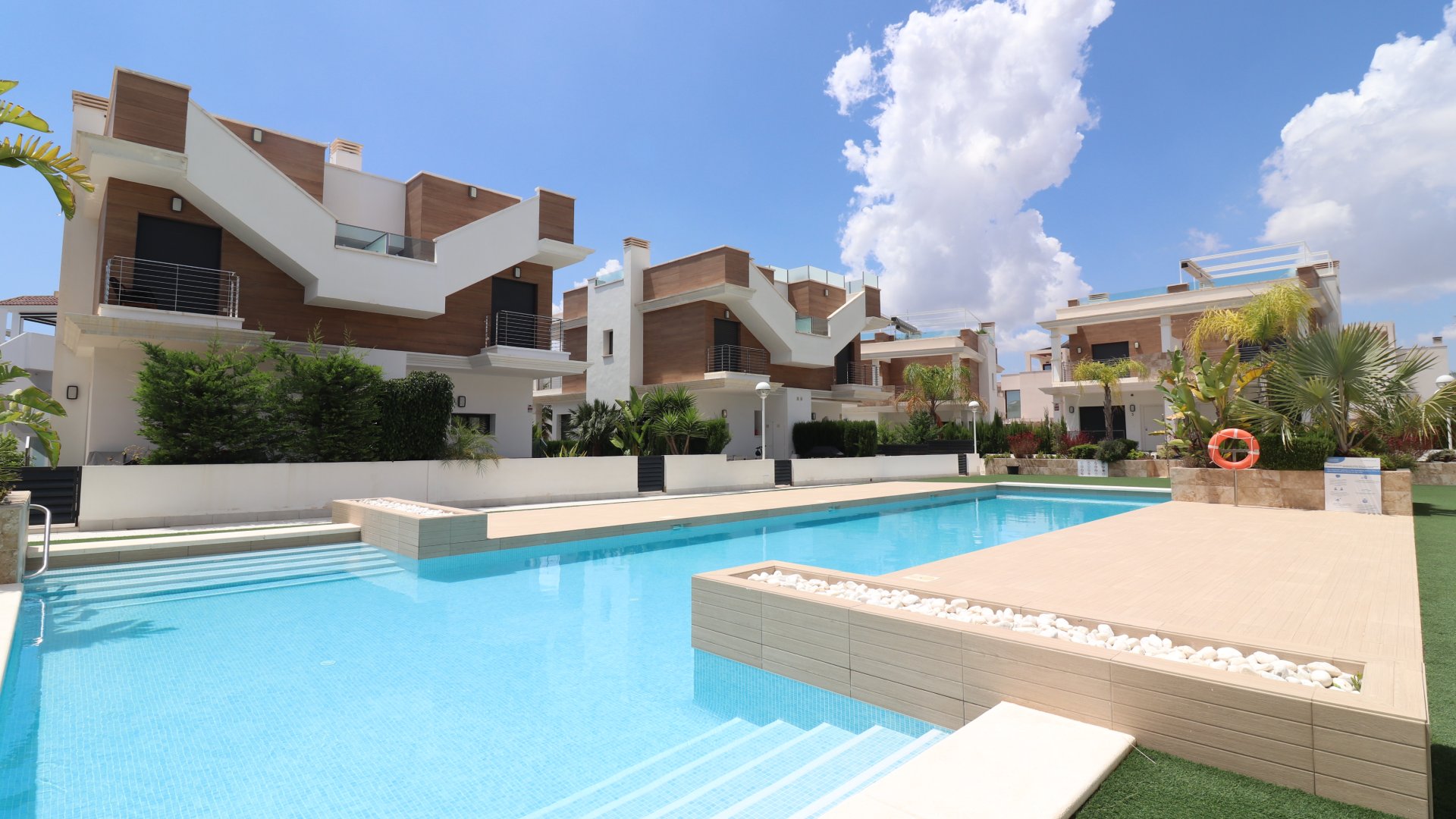 Reventa - Chalets -
Ciudad Quesada - La Laguna