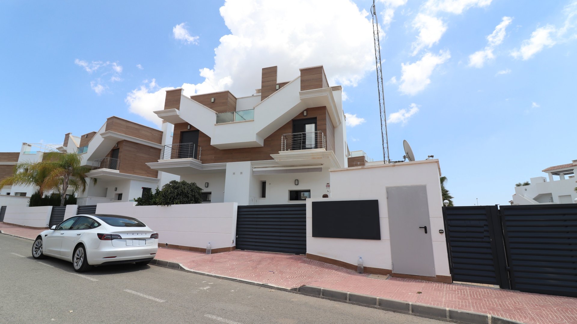 Reventa - Chalets -
Ciudad Quesada - La Laguna