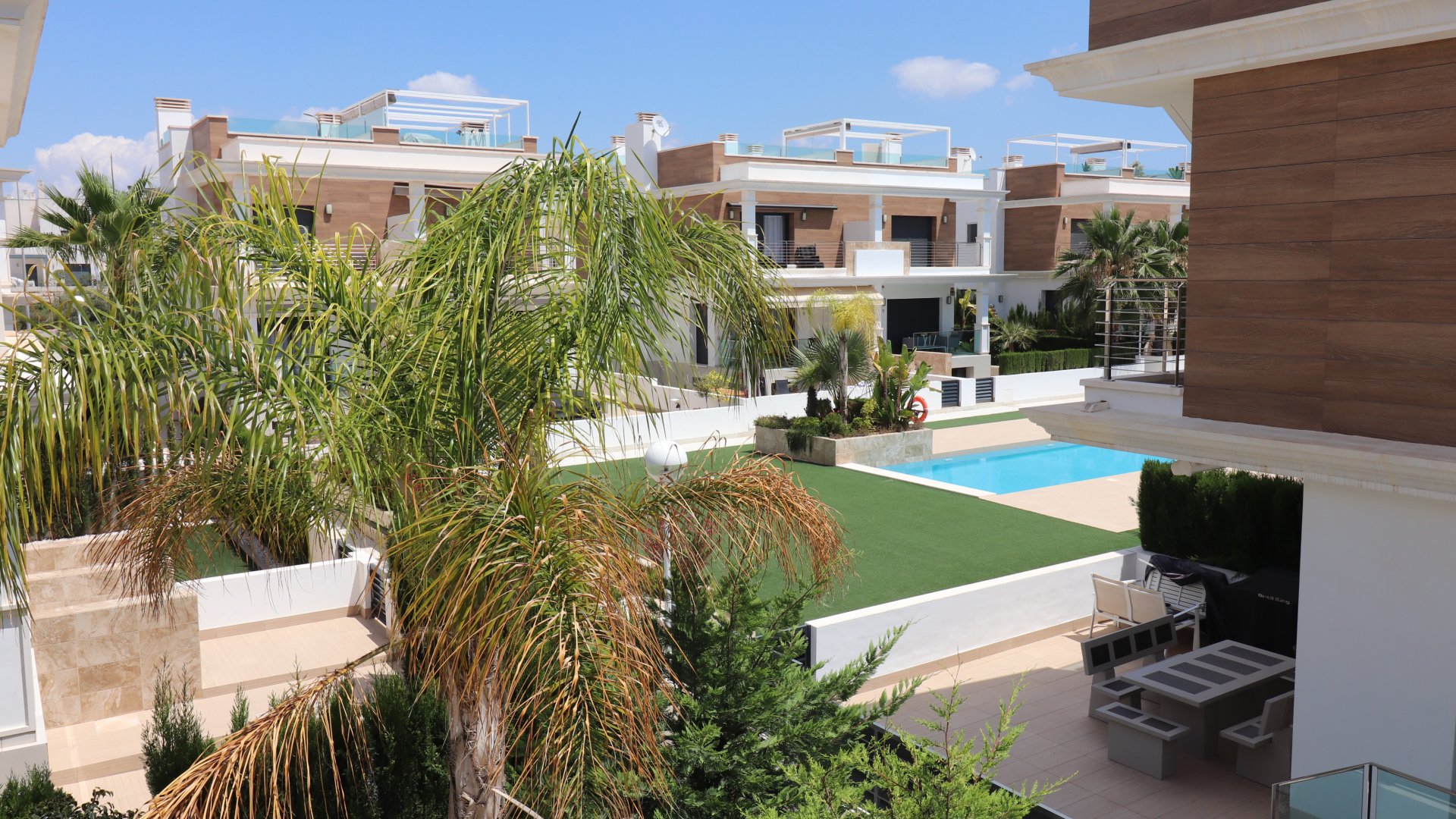 Reventa - Chalets -
Ciudad Quesada - La Laguna