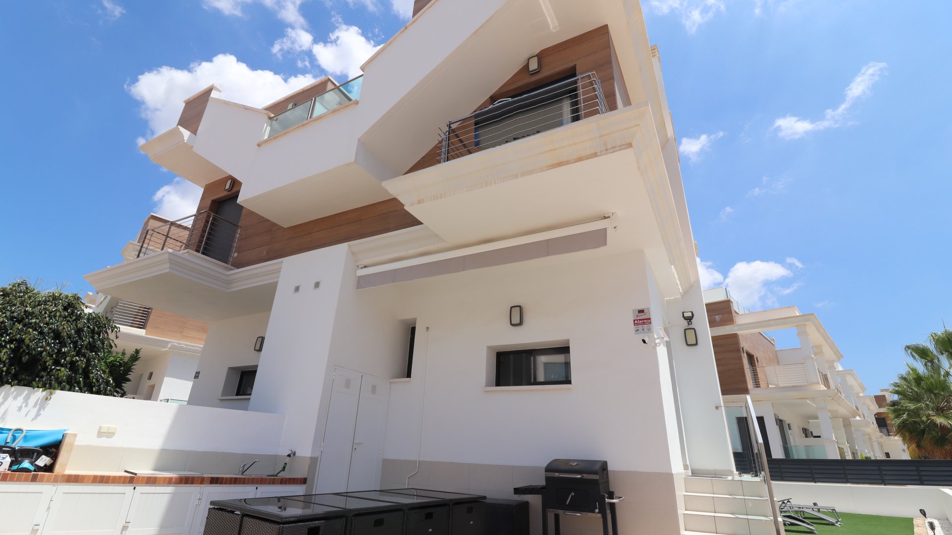 Reventa - Chalets -
Ciudad Quesada - La Laguna