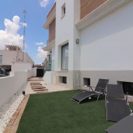 Reventa - Chalets -
Ciudad Quesada - La Laguna