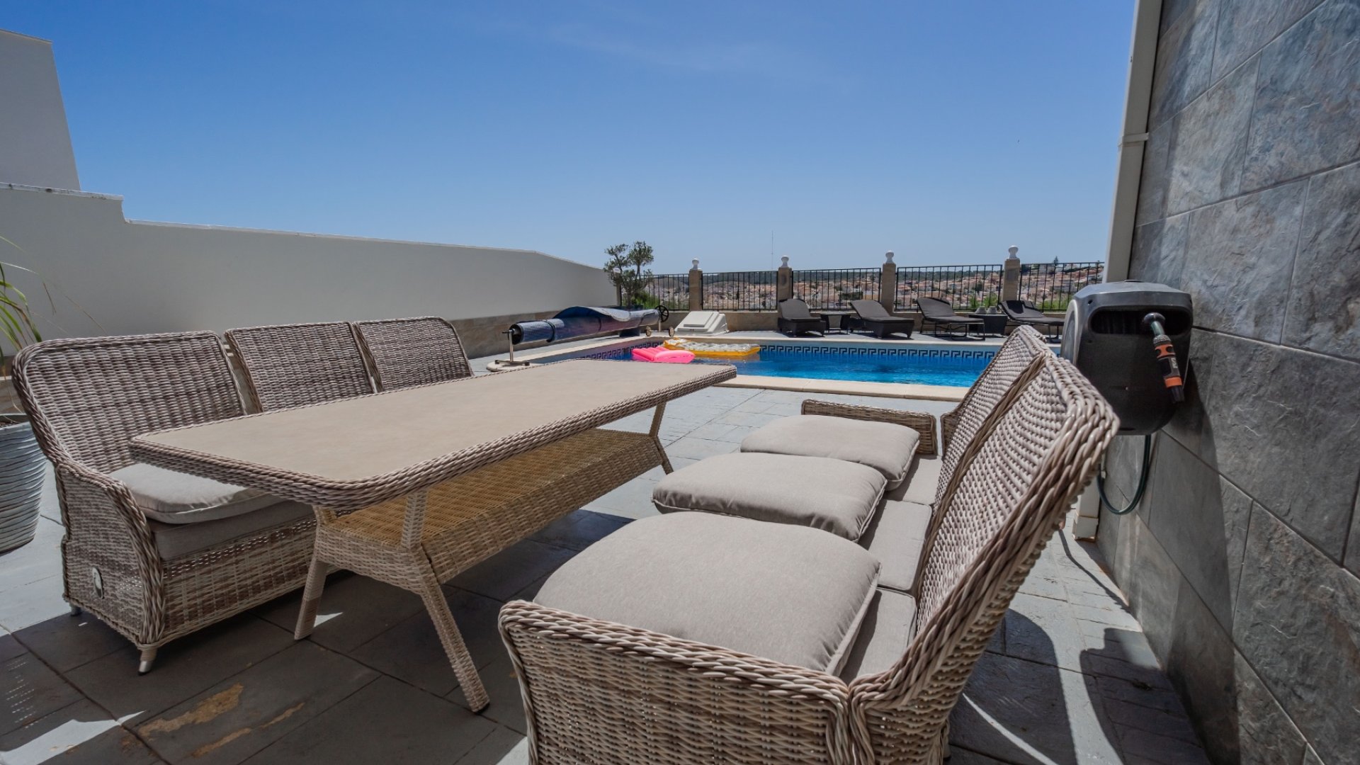 Reventa - Chalets -
Ciudad Quesada - La Marquesa Golf