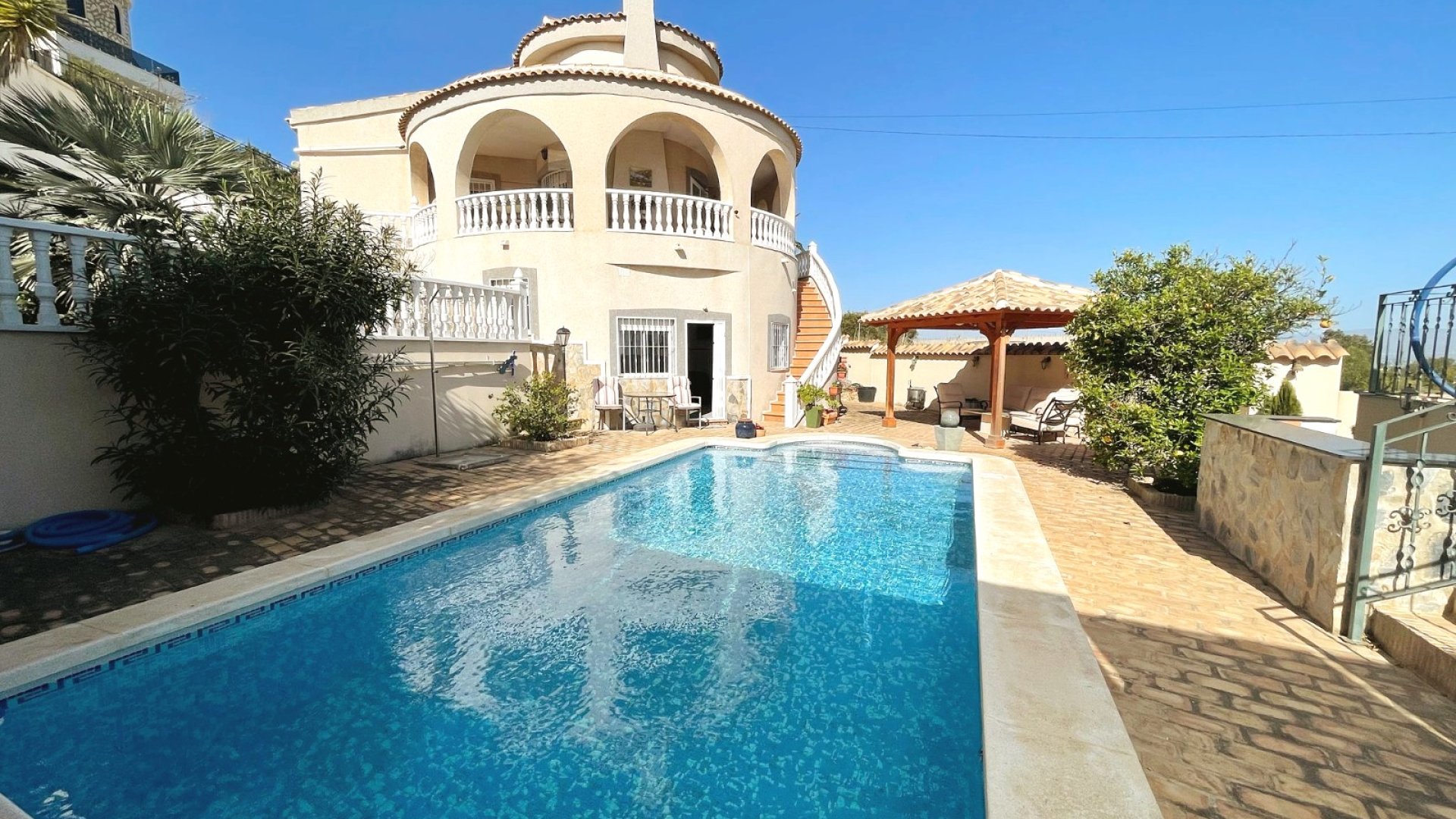 Reventa - Chalets -
Ciudad Quesada - La Marquesa Golf