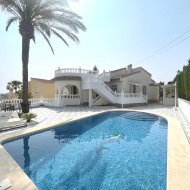Reventa - Chalets -
Ciudad Quesada - La Marquesa Golf