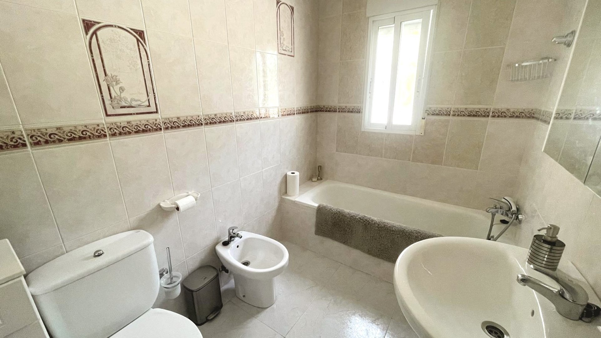 Reventa - Chalets -
Ciudad Quesada - La Marquesa Golf