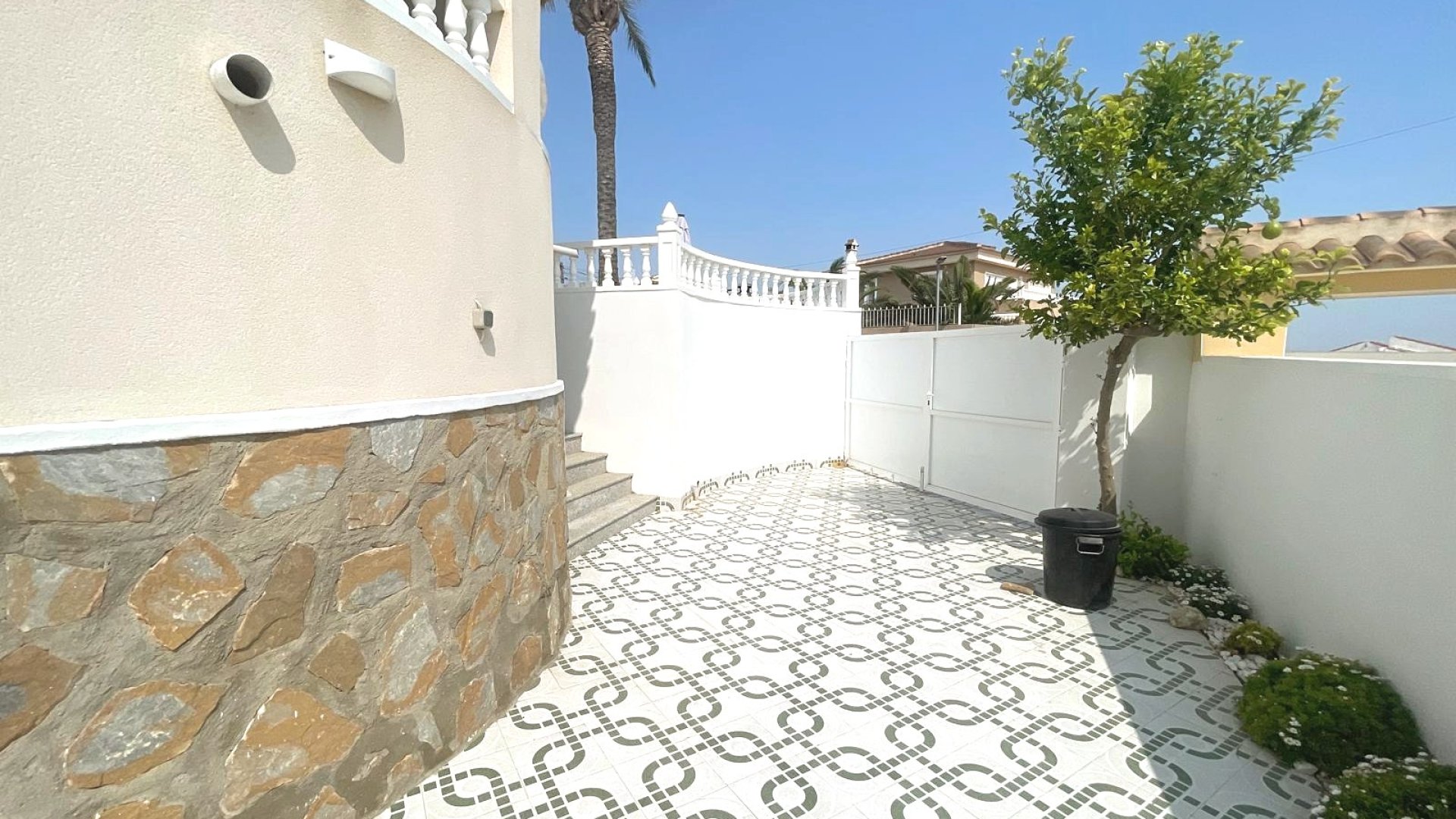 Reventa - Chalets -
Ciudad Quesada - La Marquesa Golf