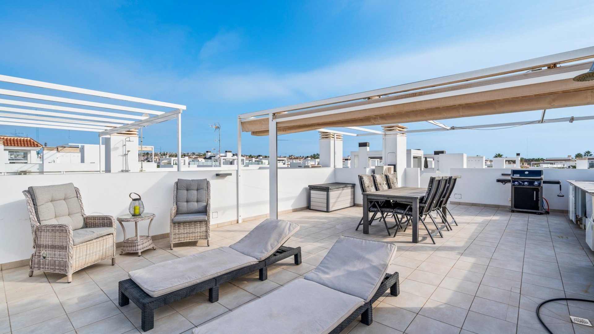 Reventa - Chalets -
Ciudad Quesada - Lo Marabú