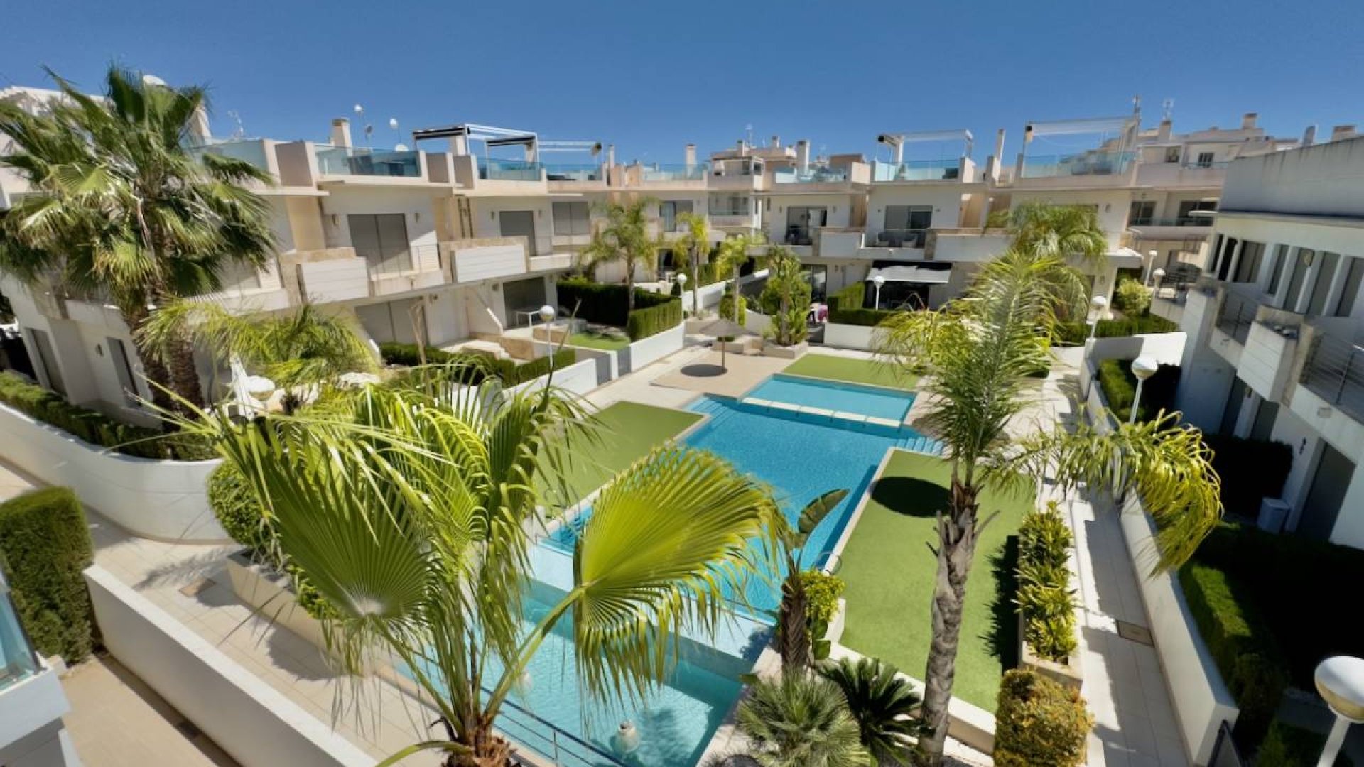 Reventa - Chalets -
Ciudad Quesada - Lo Marabú