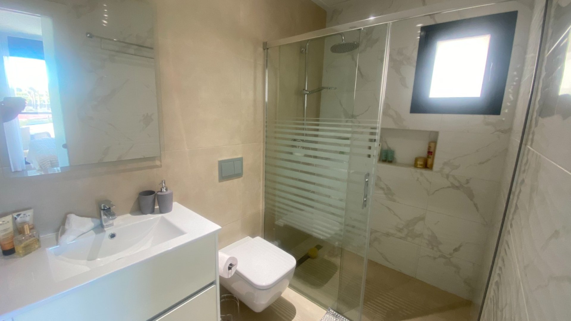 Reventa - Chalets -
Ciudad Quesada - Pueblo Bravo