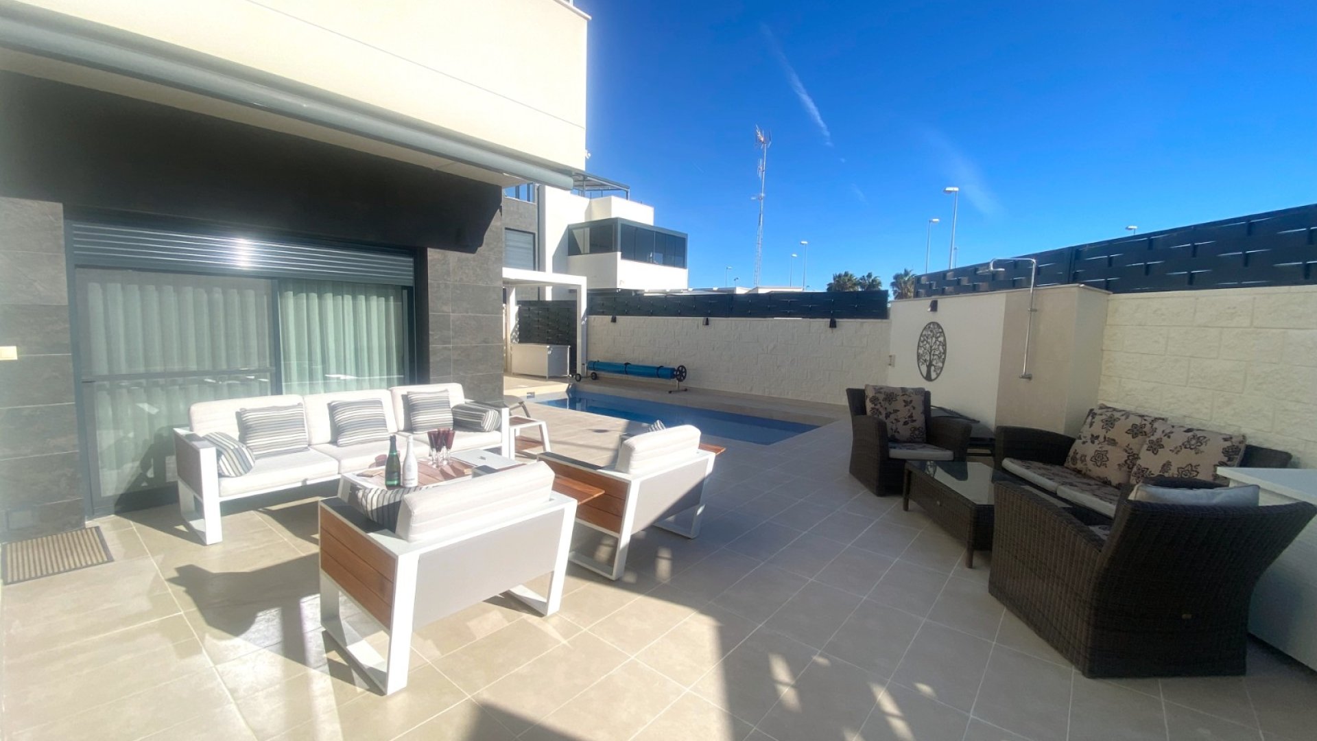 Reventa - Chalets -
Ciudad Quesada - Pueblo Bravo