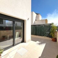 Reventa - Chalets -
Ciudad Quesada - Pueblo Bravo