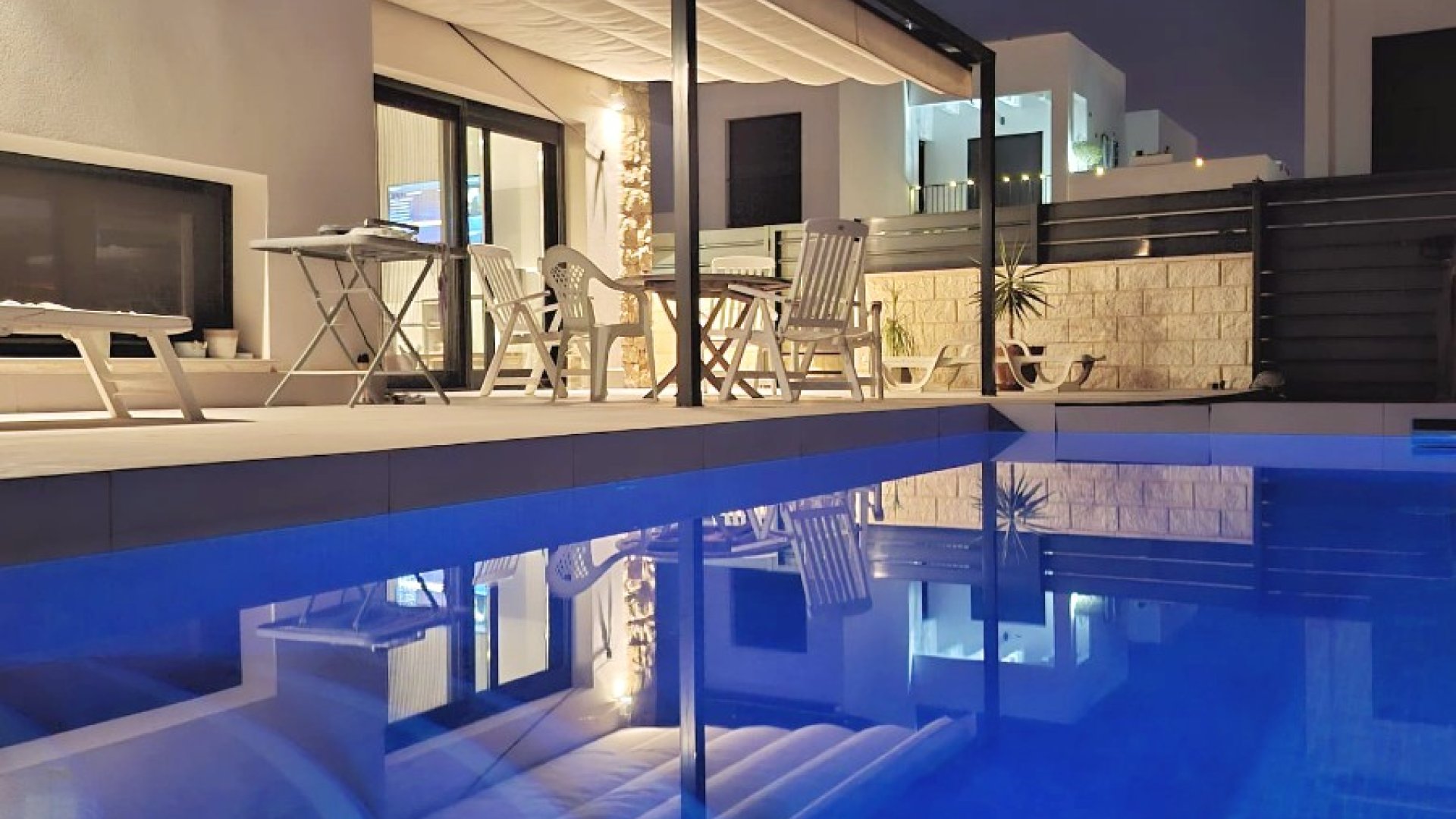 Reventa - Chalets -
Ciudad Quesada - Pueblo Bravo