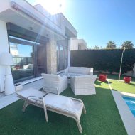 Reventa - Chalets -
Ciudad Quesada - Pueblo Bravo
