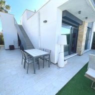 Reventa - Chalets -
Ciudad Quesada - Pueblo Bravo