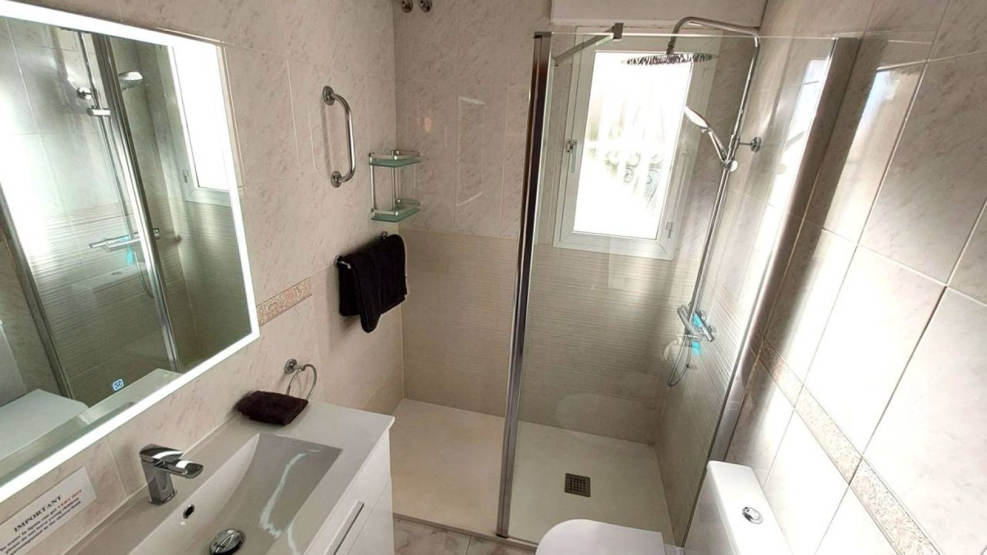Reventa - Chalets -
Ciudad Quesada - Pueblo Bravo