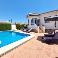Reventa - Chalets -
Ciudad Quesada - Pueblo Bravo