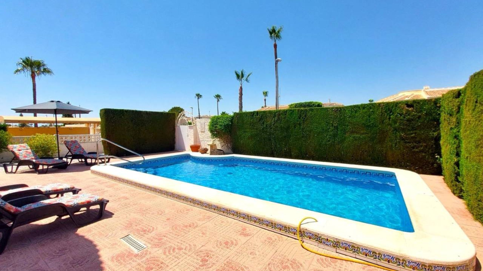 Reventa - Chalets -
Ciudad Quesada - Pueblo Bravo