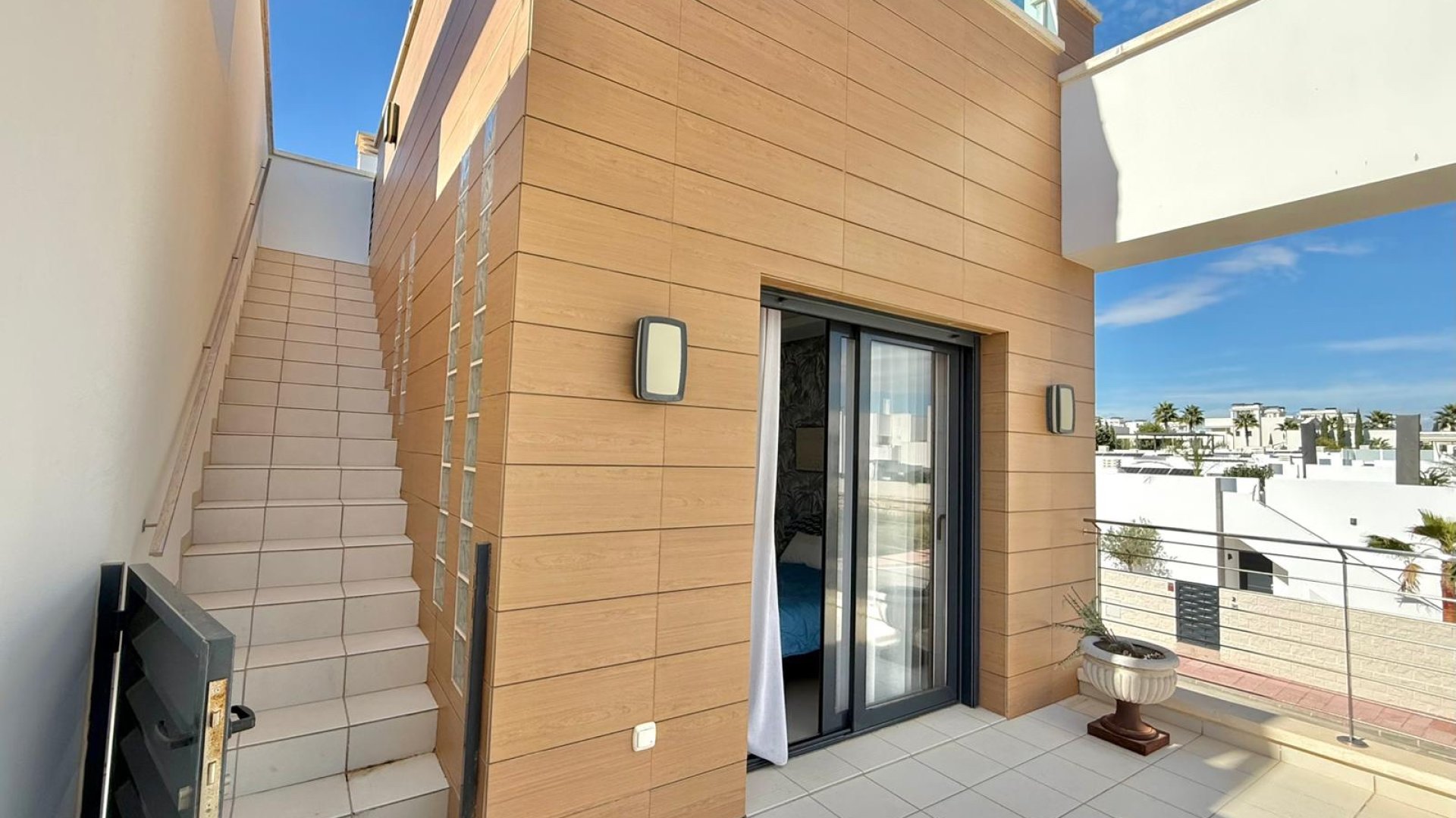 Reventa - Chalets -
Ciudad Quesada - Pueblo Bravo