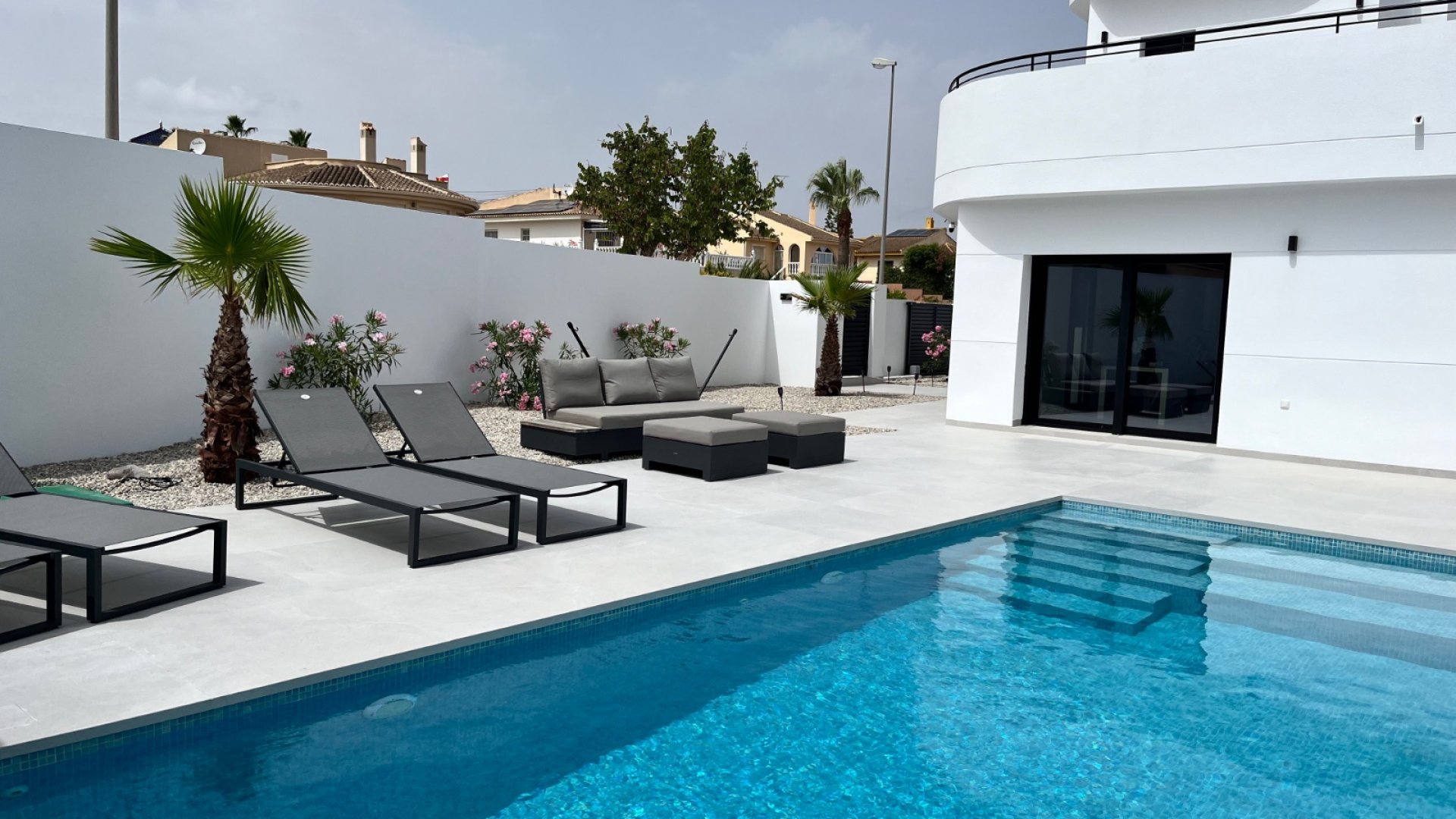 Reventa - Chalets -
Ciudad Quesada - Rojales