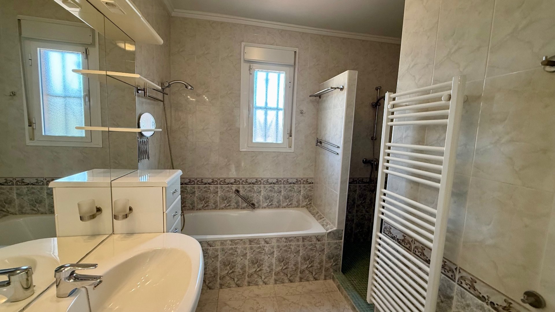 Reventa - Chalets -
Ciudad Quesada - Rojales