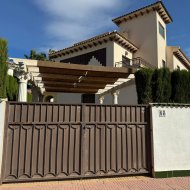 Reventa - Chalets -
Ciudad Quesada - Rojales