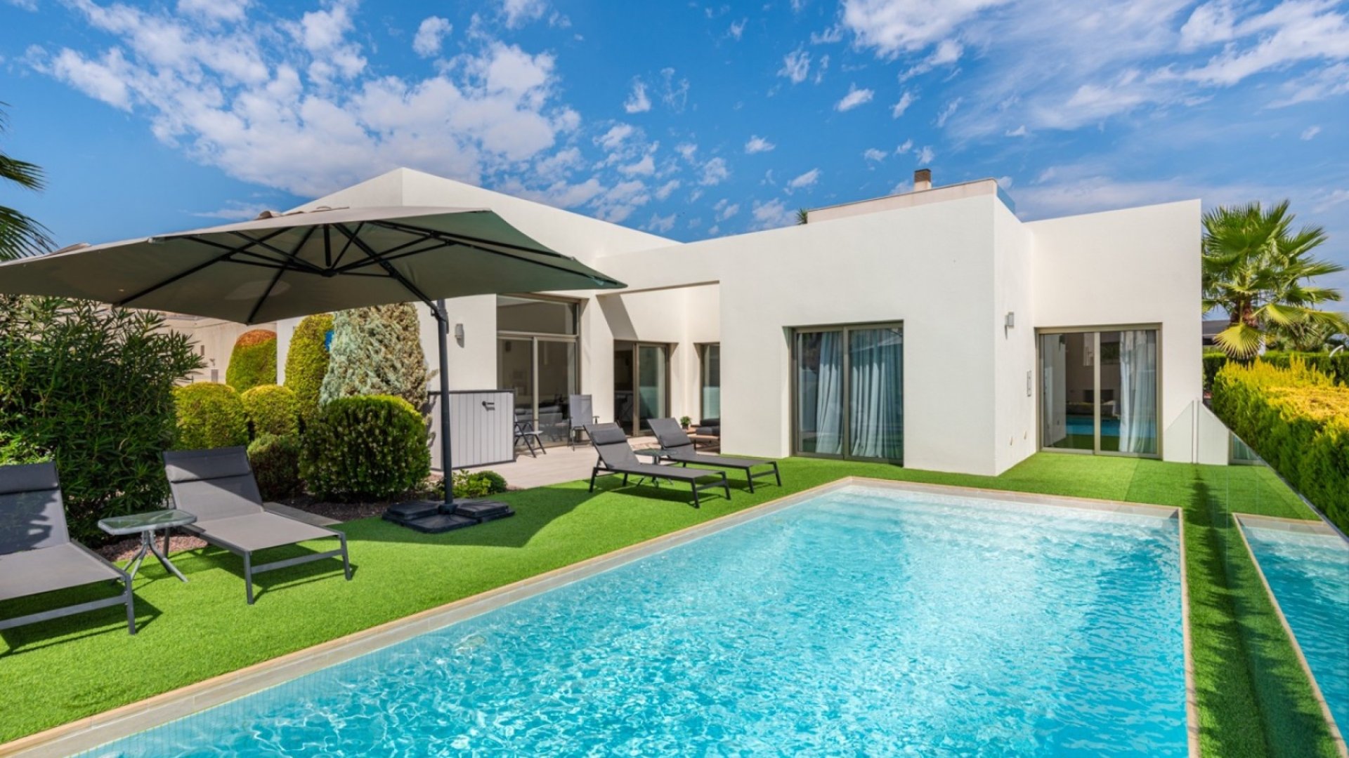 Reventa - Chalets -
Ciudad Quesada - Rojales