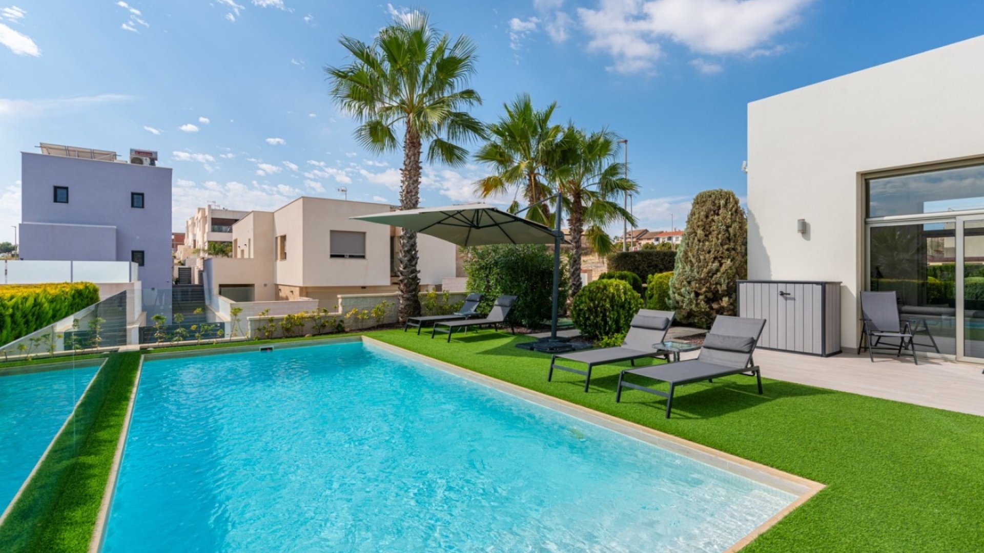 Reventa - Chalets -
Ciudad Quesada - Rojales