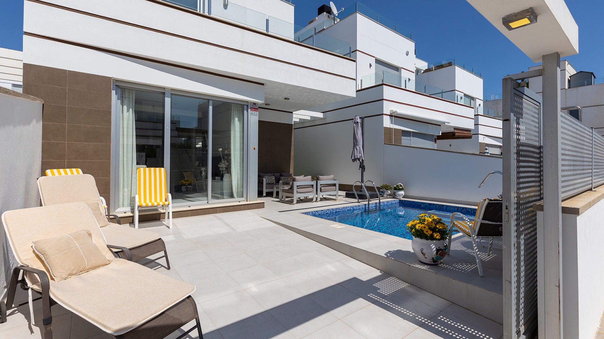 Reventa - Chalets -
Ciudad Quesada - Rojales