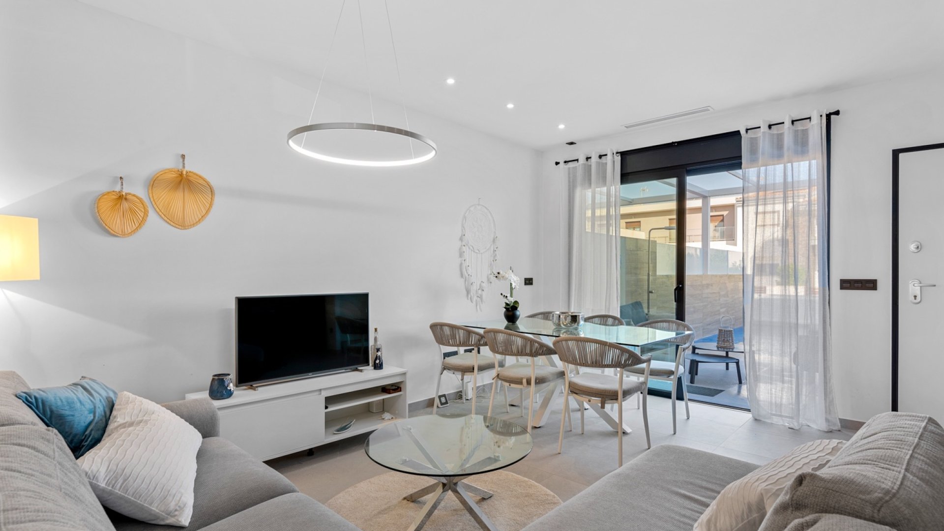 Reventa - Chalets -
Ciudad Quesada - Rojales