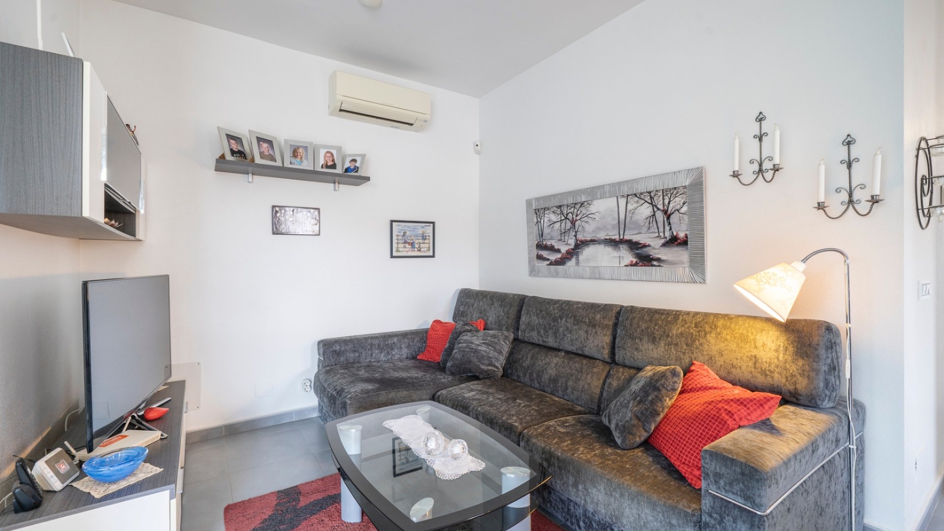 Reventa - Chalets -
Ciudad Quesada - Rojales