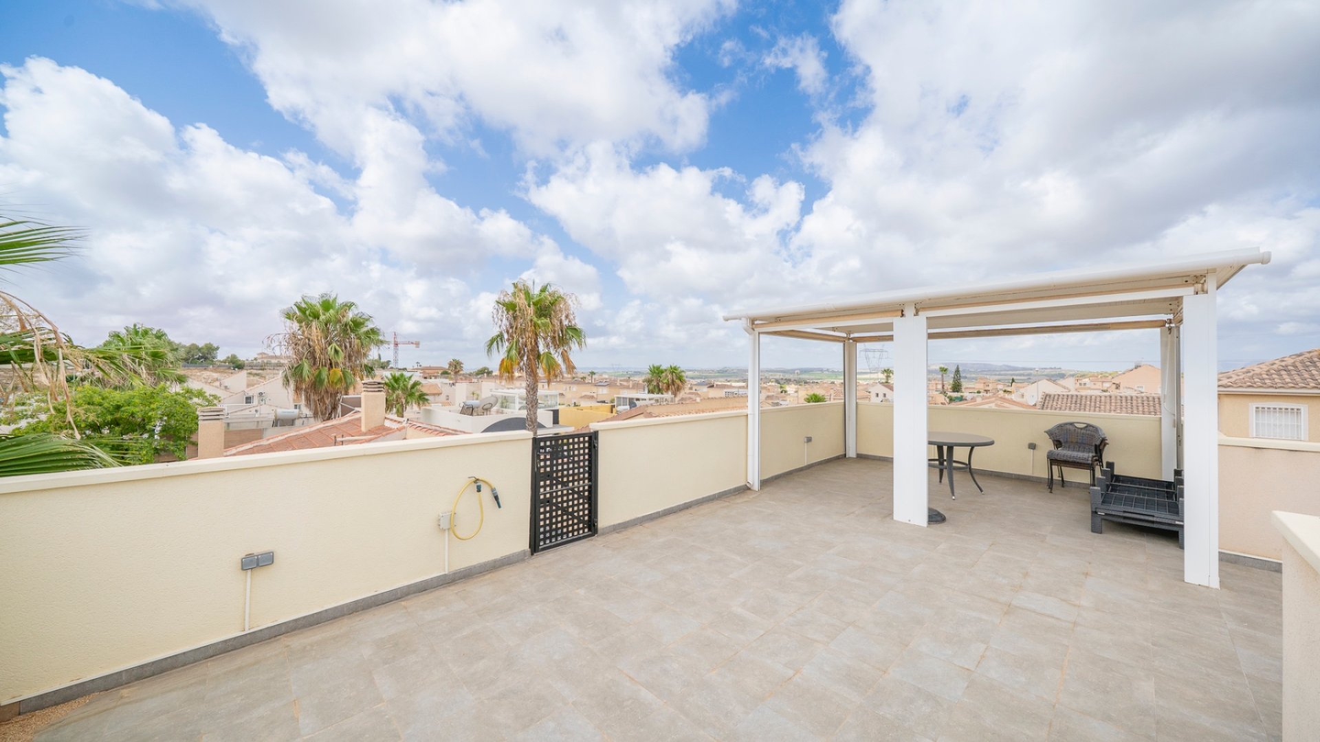 Reventa - Chalets -
Ciudad Quesada - Rojales