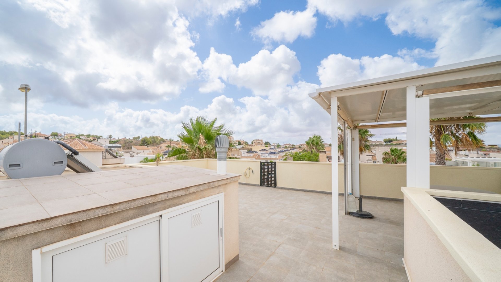 Reventa - Chalets -
Ciudad Quesada - Rojales