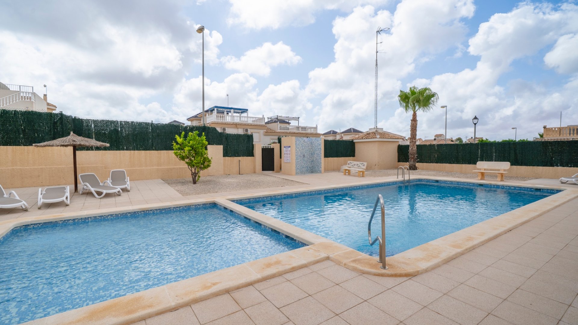 Reventa - Chalets -
Ciudad Quesada - Rojales