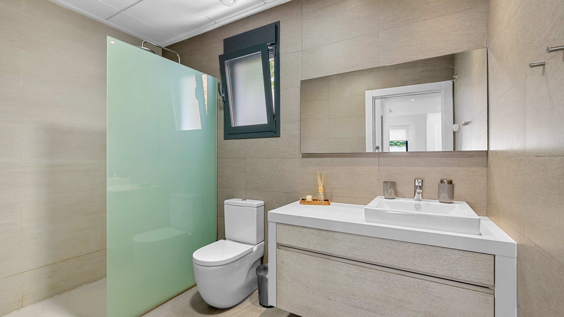 Reventa - Chalets -
Ciudad Quesada - Rojales