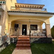 Reventa - Chalets -
Ciudad Quesada - Rojales