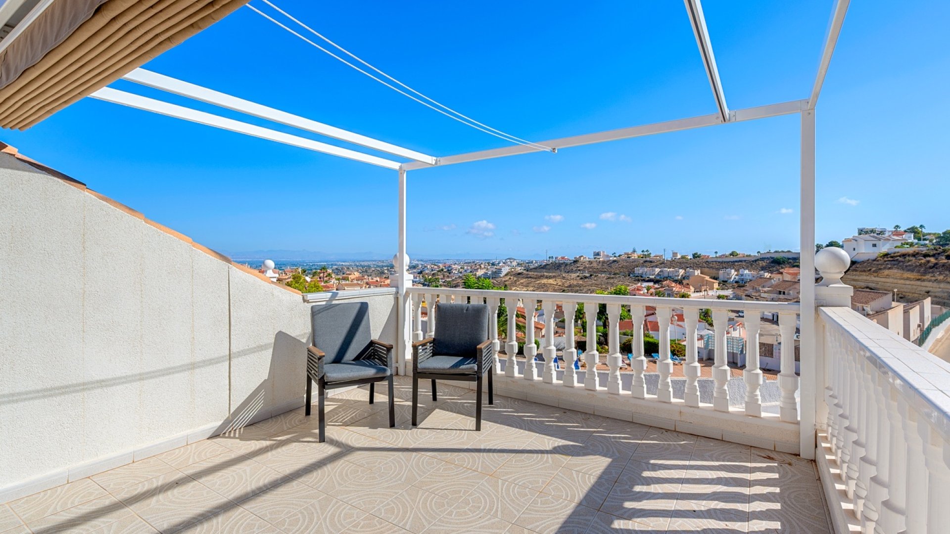 Reventa - Chalets -
Ciudad Quesada - Rojales