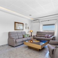 Reventa - Chalets -
Ciudad Quesada - Town Center