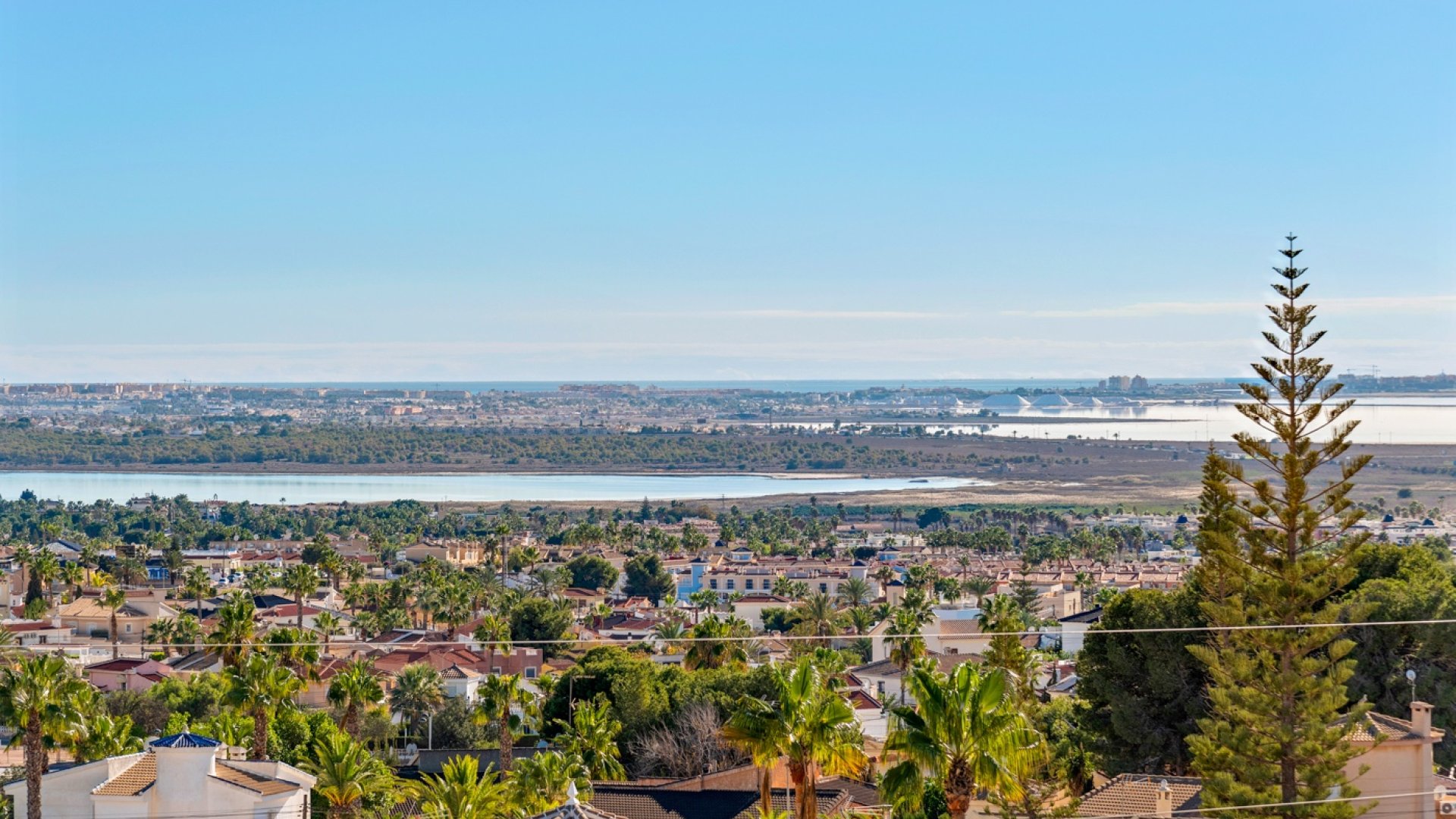 Reventa - Chalets -
Ciudad Quesada - Town Center