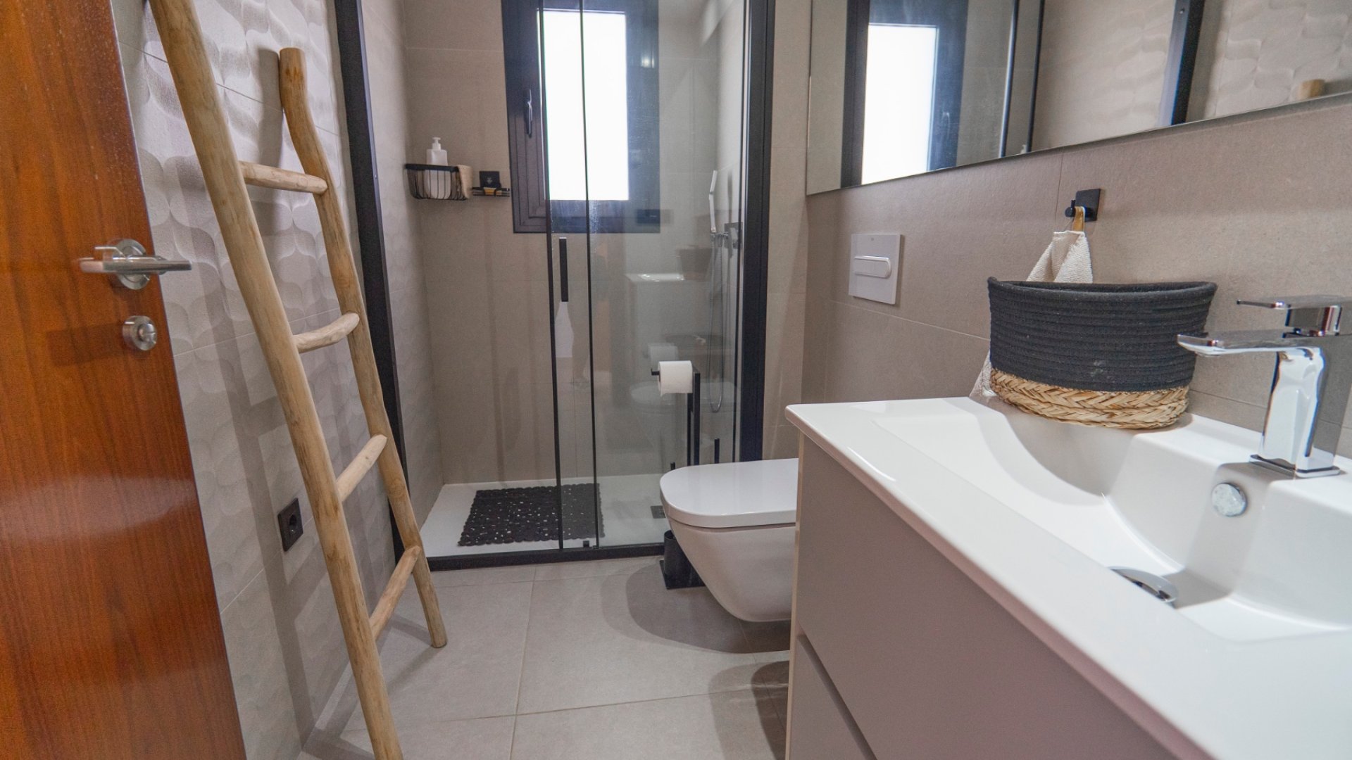 Reventa - Chalets -
Ciudad Quesada - town