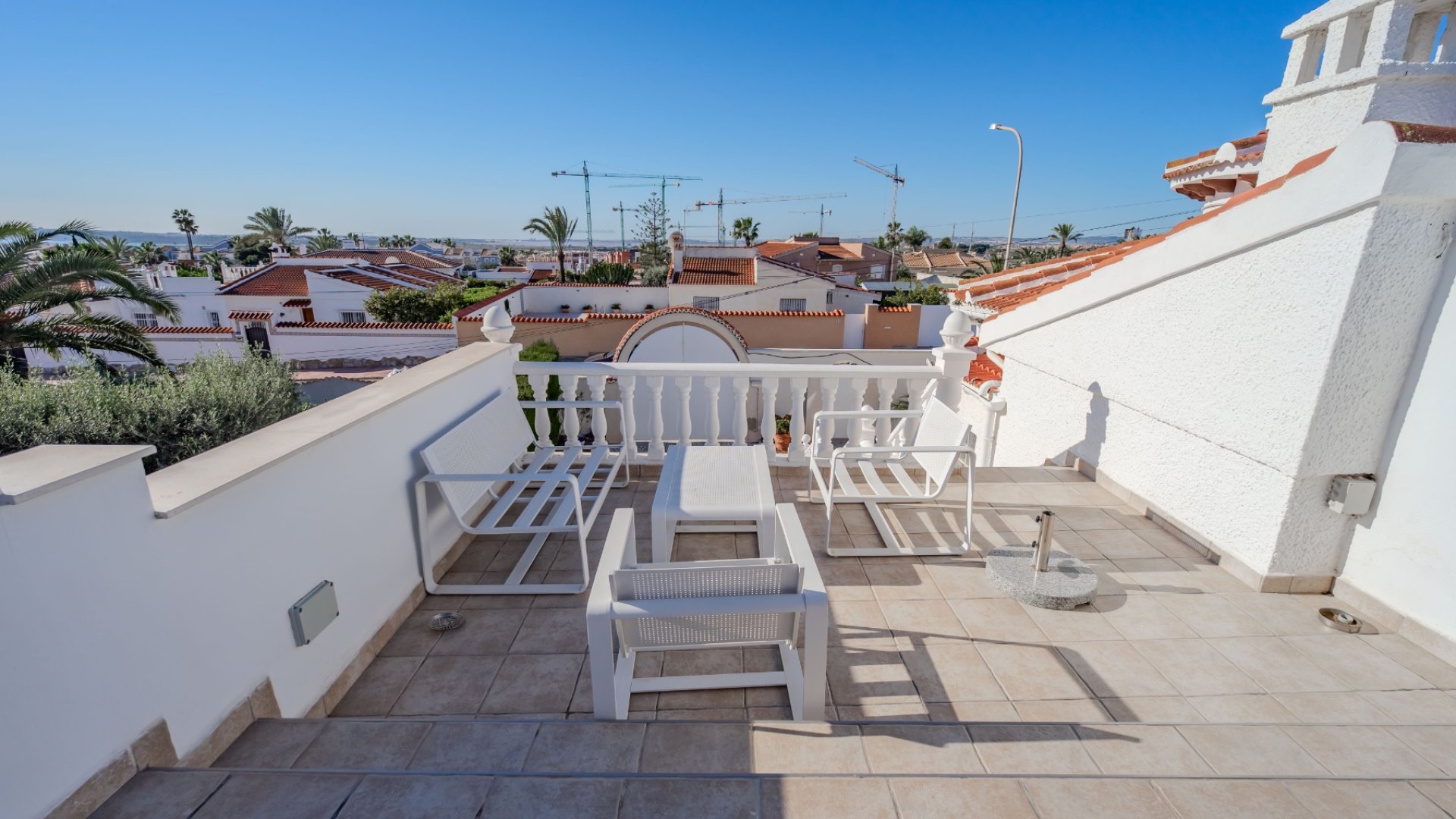 Reventa - Chalets -
Ciudad Quesada - town
