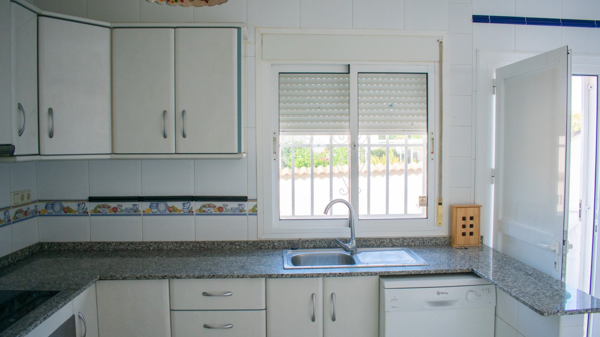 Reventa - Chalets -
Ciudad Quesada - Urbanizaciones