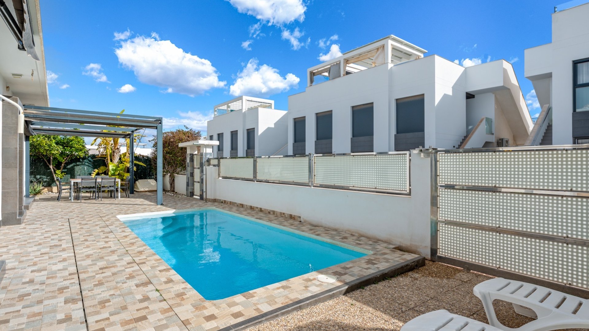 Reventa - Chalets -
Ciudad Quesada