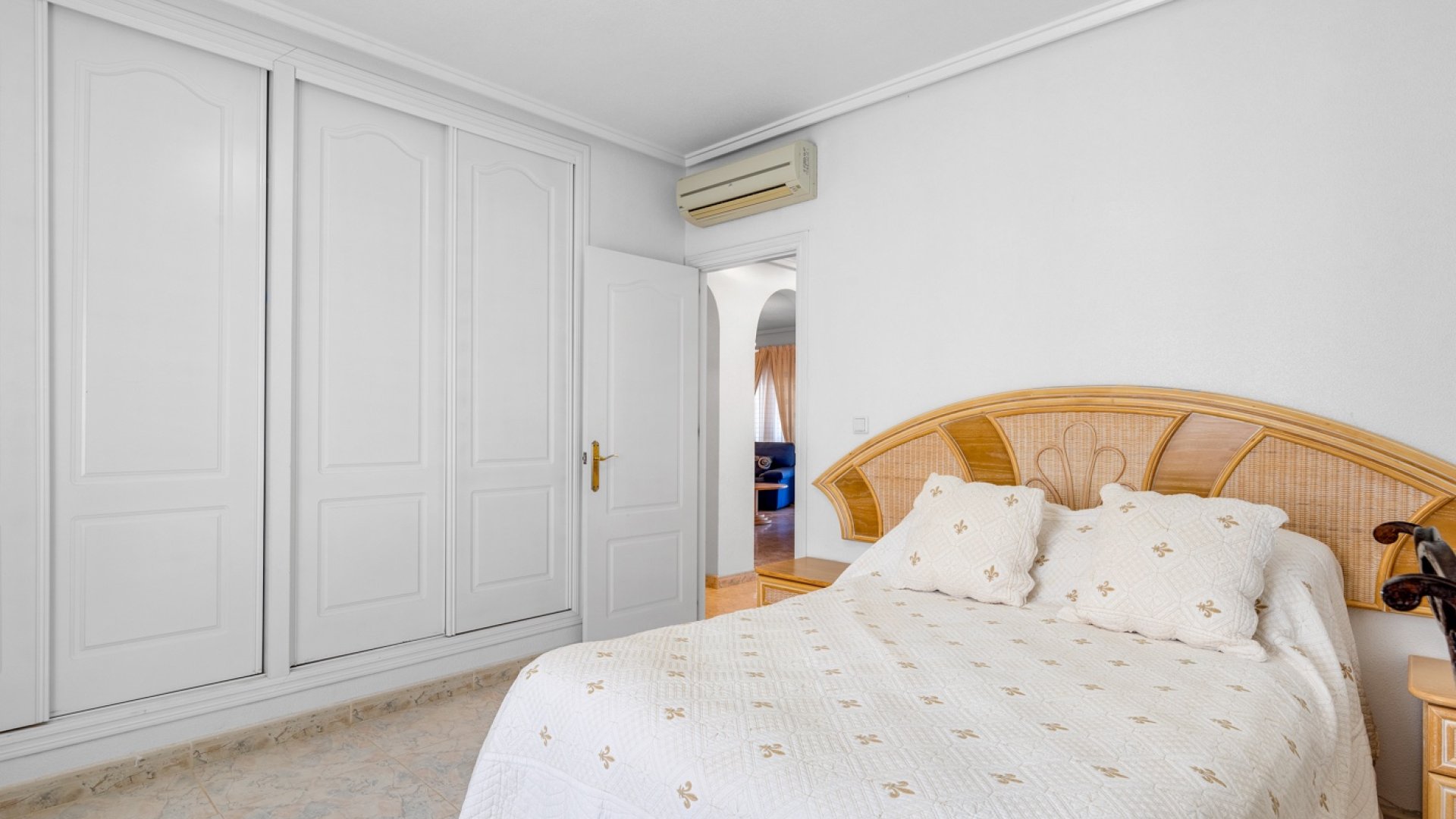 Reventa - Chalets -
Ciudad Quesada