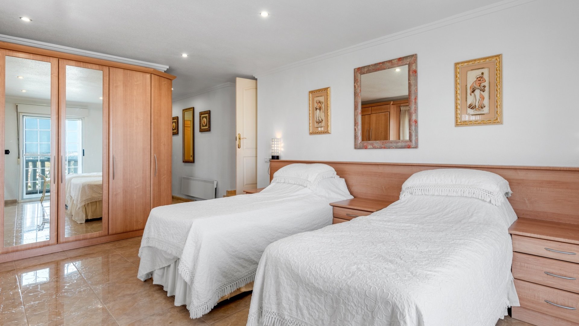 Reventa - Chalets -
Ciudad Quesada