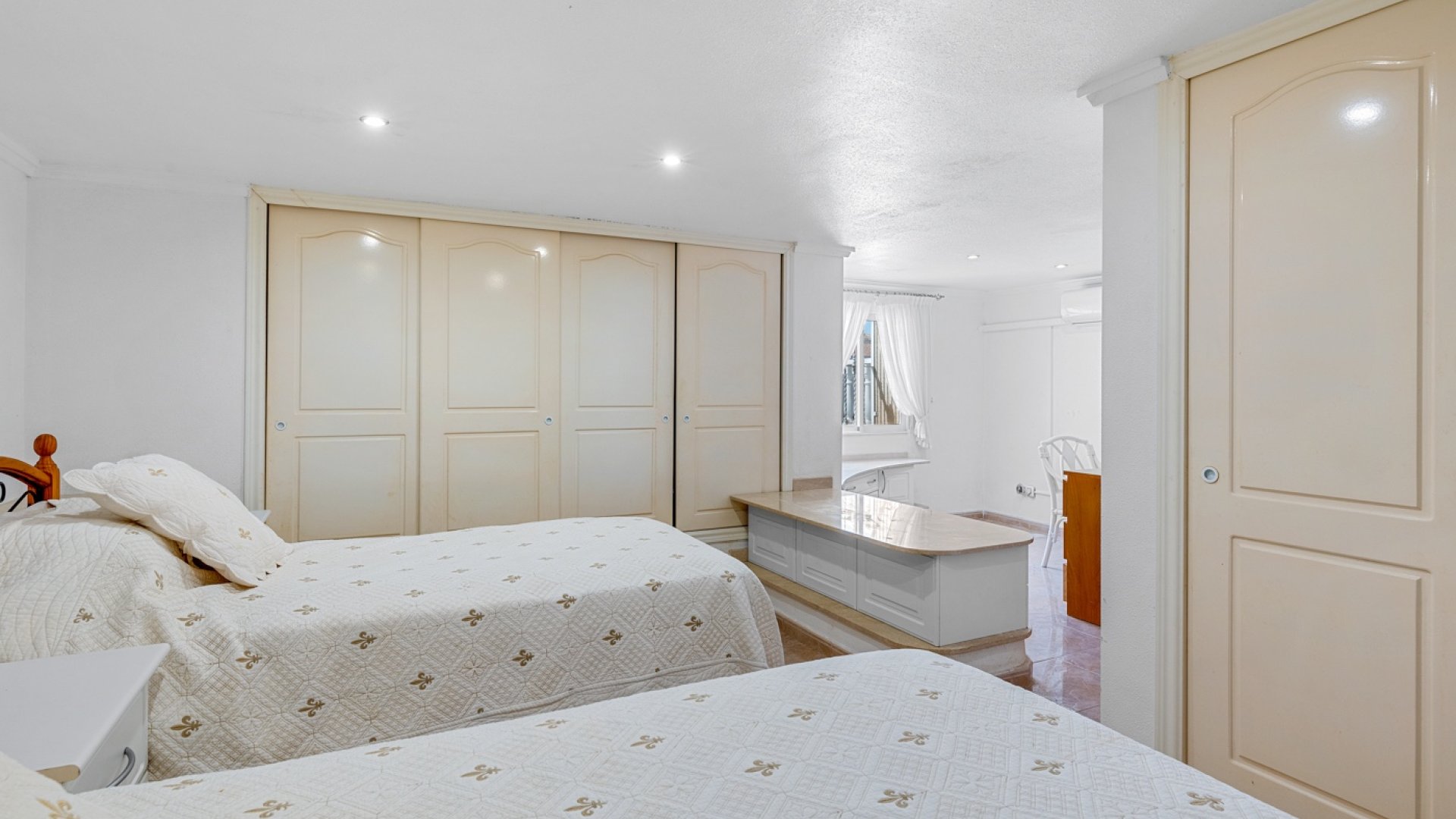 Reventa - Chalets -
Ciudad Quesada