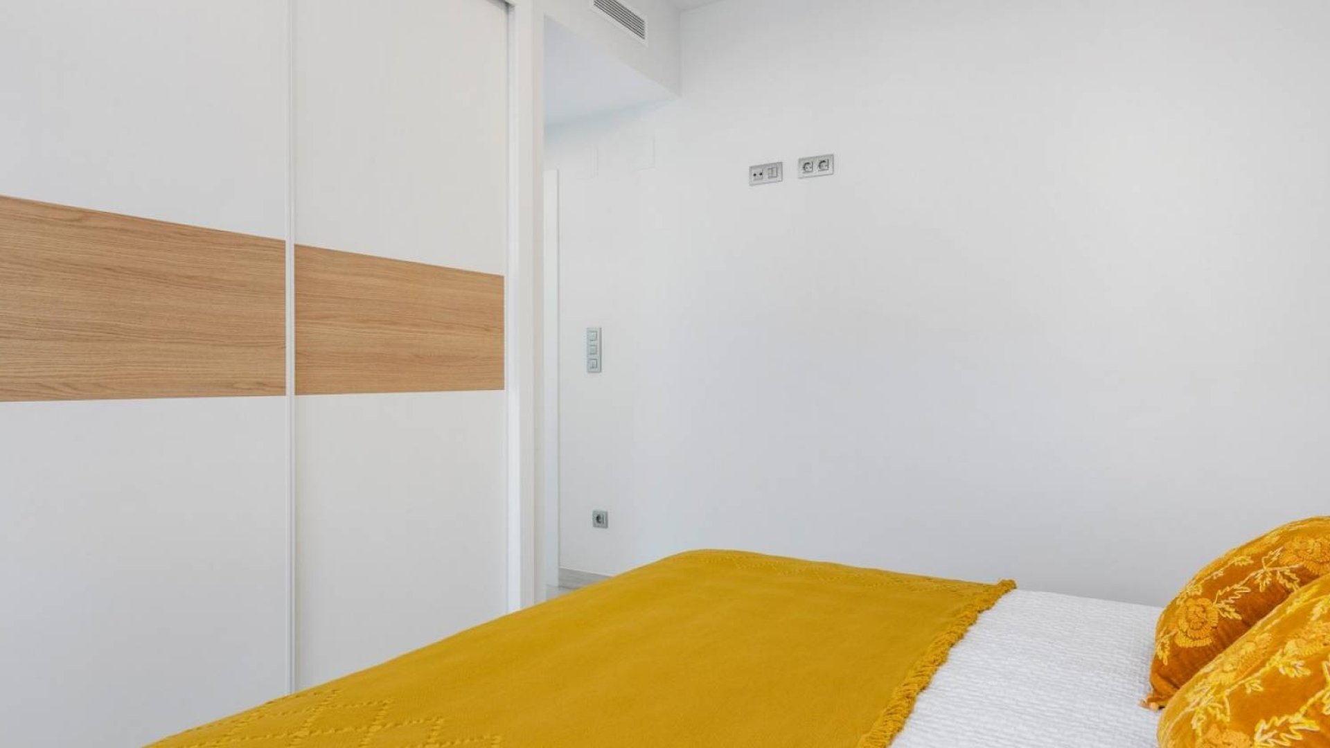 Reventa - Chalets -
Ciudad Quesada