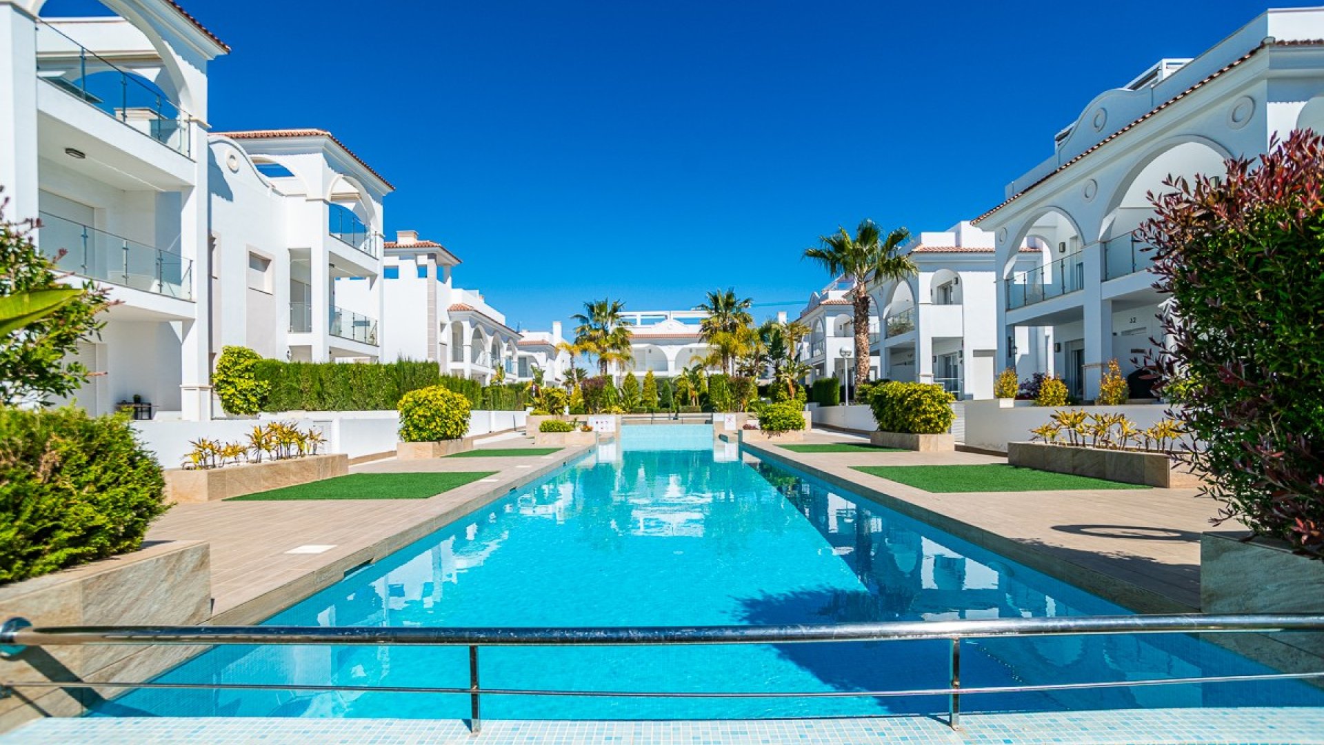 Reventa - Chalets -
Ciudad Quesada